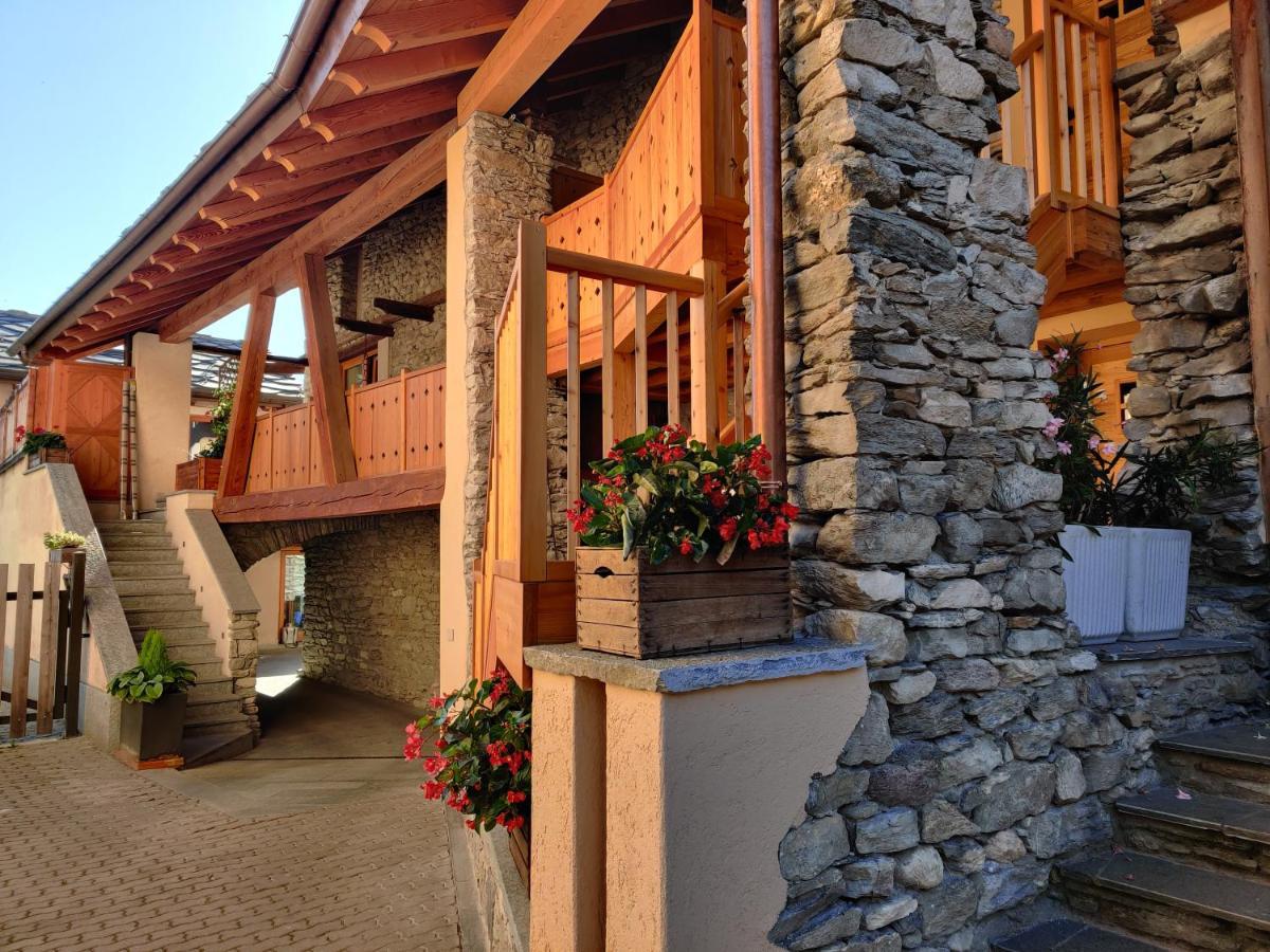Apartament Au Fond Du Bourg Aosta Zewnętrze zdjęcie